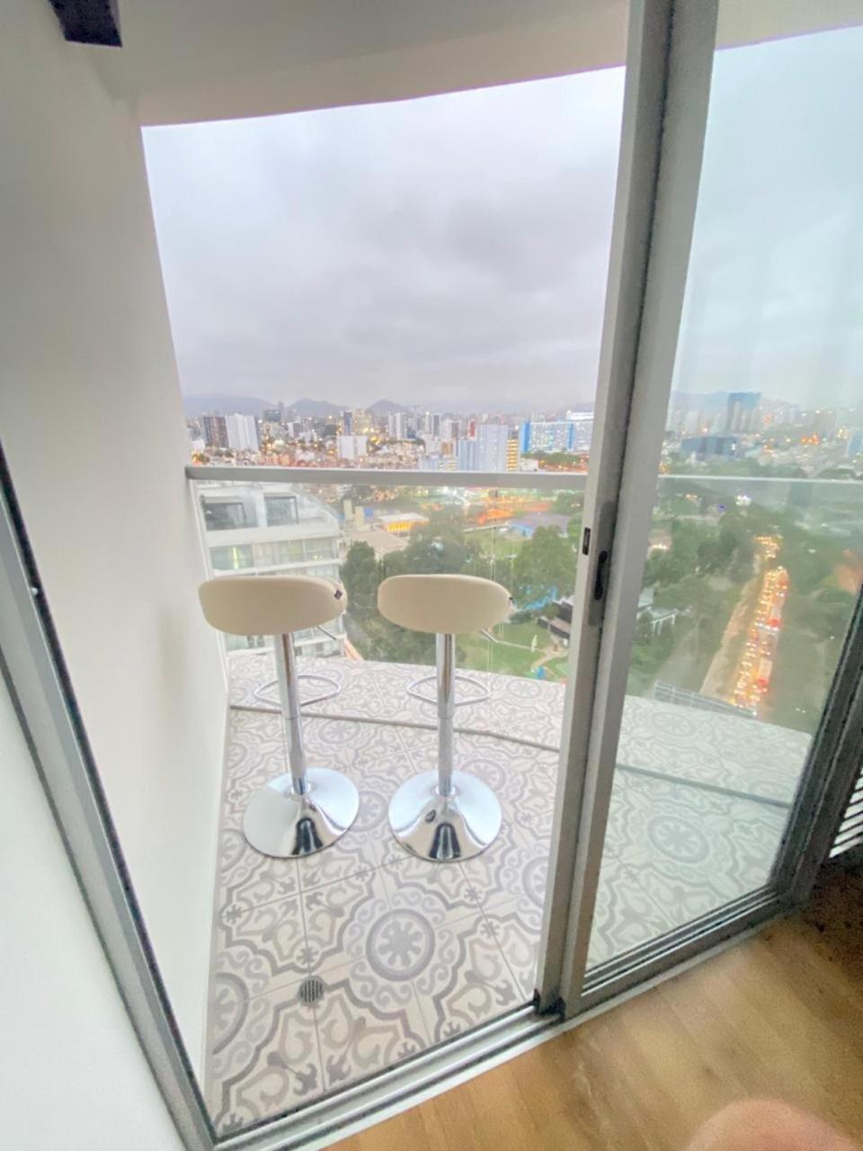 Apartamento Vista Piso 24 Lima